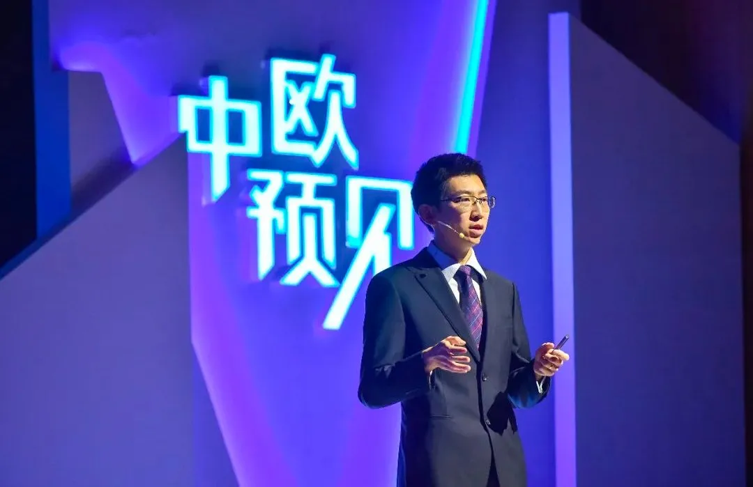 取消一線匯報、管理者寫周報，明略科技的組織數(shù)字化轉型實踐